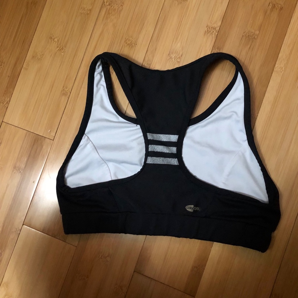 SALE! Adidas sports bra/sweats✔️ - Picture 7 of 8